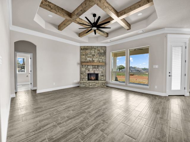 1600 Thomas Road, Springtown, TX 76082