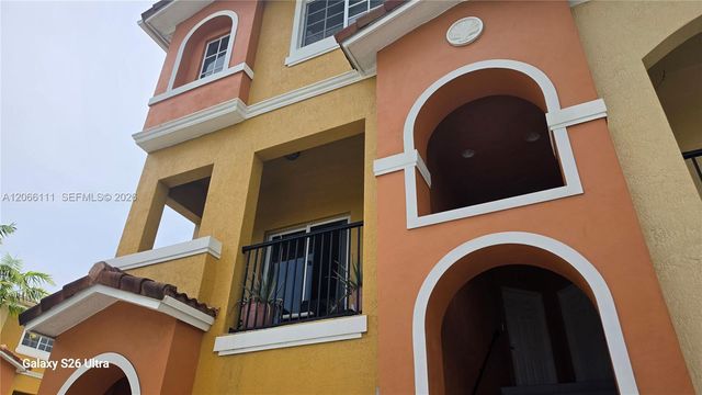 141 NW 2nd Avenue 2, Hallandale Beach, FL 33009