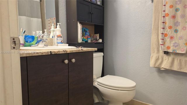 141 NW 2nd Avenue 2, Hallandale Beach, FL 33009