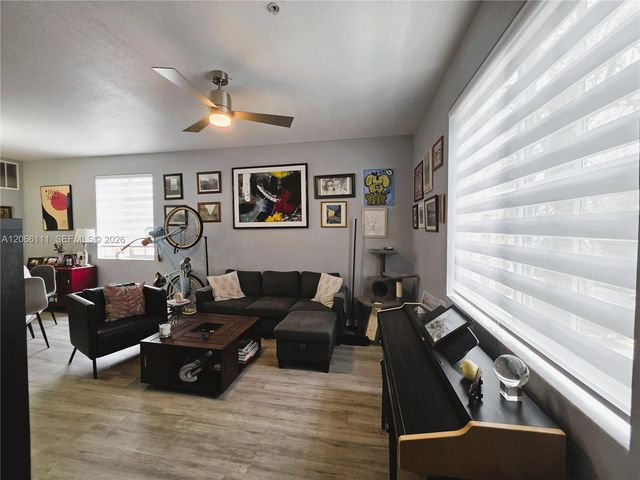141 NW 2nd Avenue 2, Hallandale Beach, FL 33009