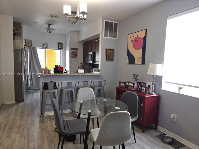 141 NW 2nd Avenue 2, Hallandale Beach, FL 33009