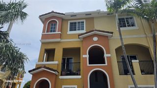 141 NW 2nd Avenue 2, Hallandale Beach, FL 33009