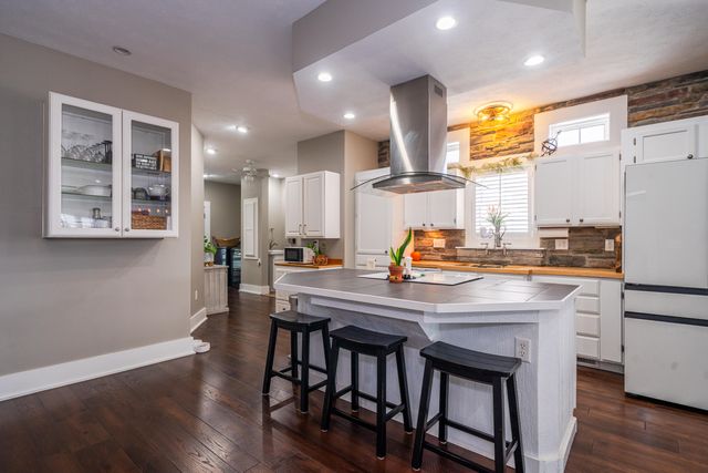 119 Blue Pride Drive 119 Blue Pride Drive, Brookville, OH 45309