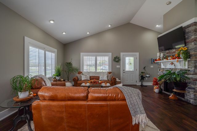 119 Blue Pride Drive 119 Blue Pride Drive, Brookville, OH 45309