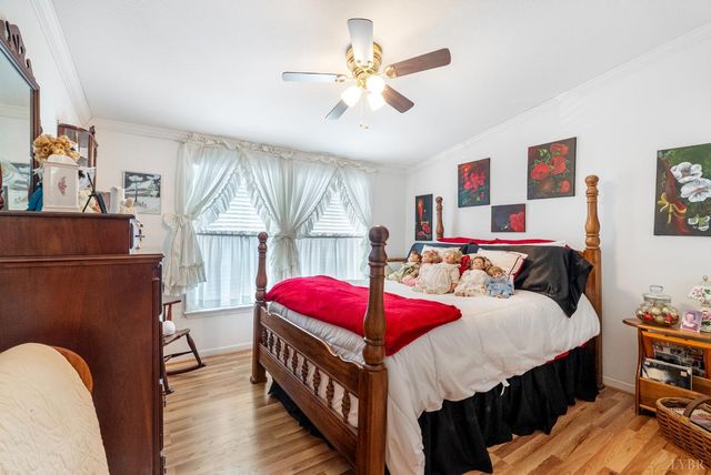 214 Victoria Dr, Amherst, VA 24521