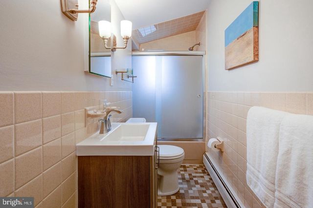 8130 DEVON ST, Philadelphia, PA 19118
