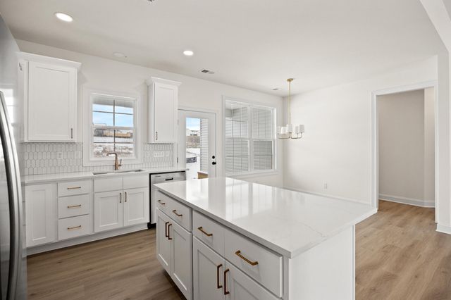 600 Cripple Creek Circle, Nicholasville, KY 40356