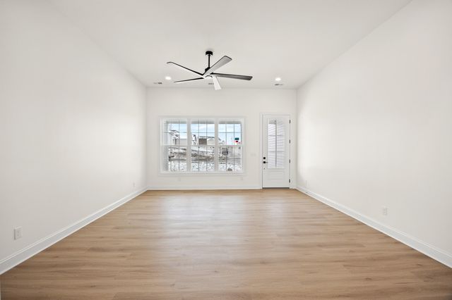 600 Cripple Creek Circle, Nicholasville, KY 40356