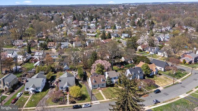 5 PERSHING AVE, Trenton, NJ 08618