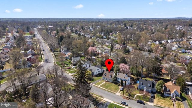 5 PERSHING AVE, Trenton, NJ 08618