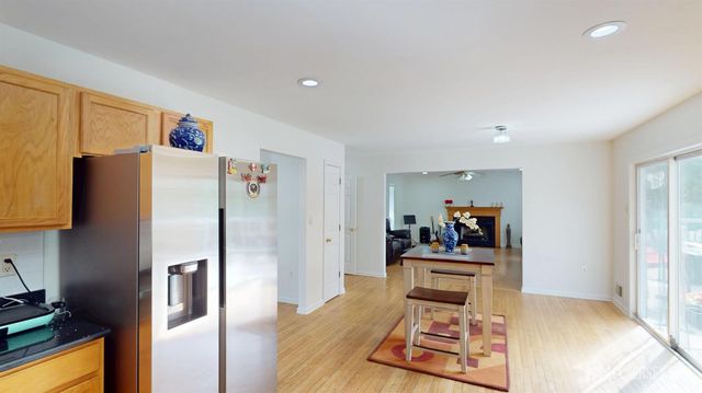 47 Avenue G Avenue, Monroe, NJ 08831