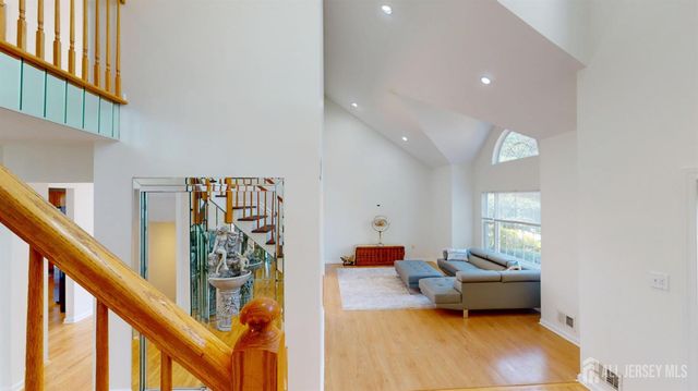 47 Avenue G Avenue, Monroe, NJ 08831