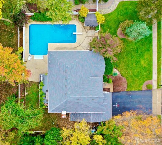 47 Avenue G Avenue, Monroe, NJ 08831