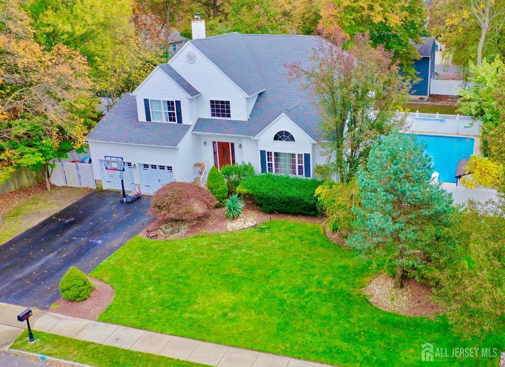 47 Avenue G Avenue, Monroe, NJ 08831