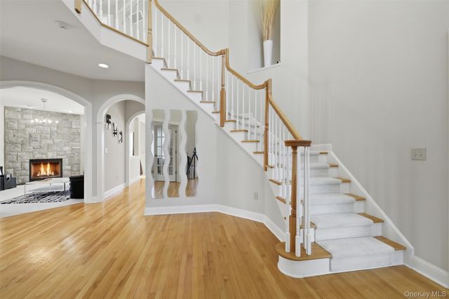 12 Feagles Road, Warwick, NY 10990