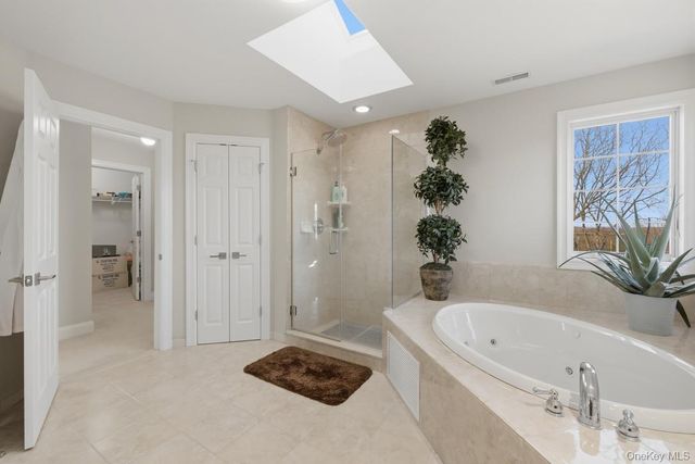 12 Feagles Road, Warwick, NY 10990