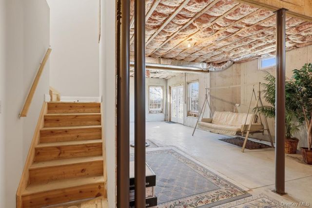 12 Feagles Road, Warwick, NY 10990