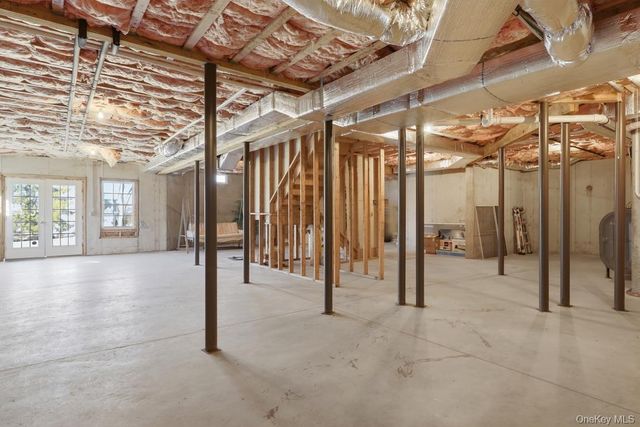 12 Feagles Road, Warwick, NY 10990