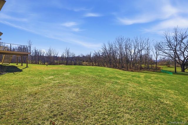 12 Feagles Road, Warwick, NY 10990