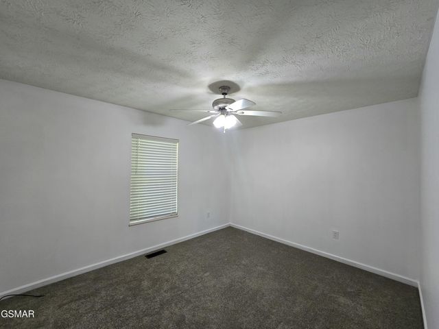 703 Duvall Court, Strawberry Plains, TN 37871