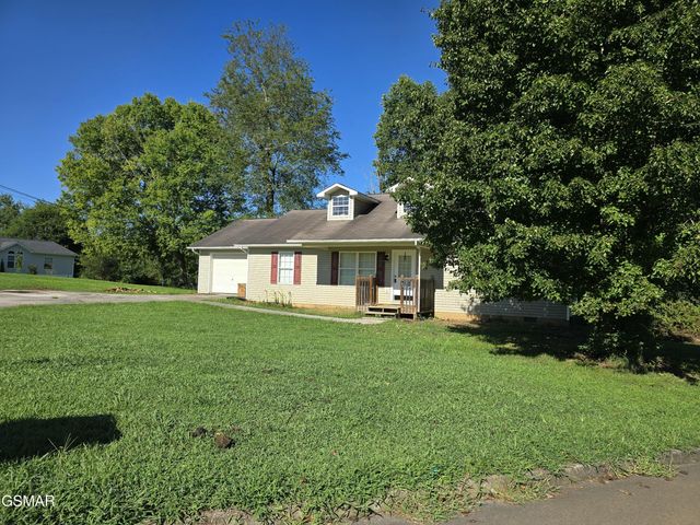 703 Duvall Court, Strawberry Plains, TN 37871