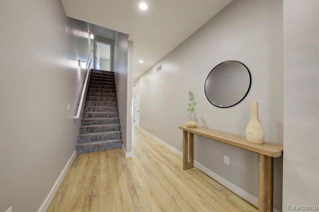 2808 Goodrich Street, Ferndale, MI 48220