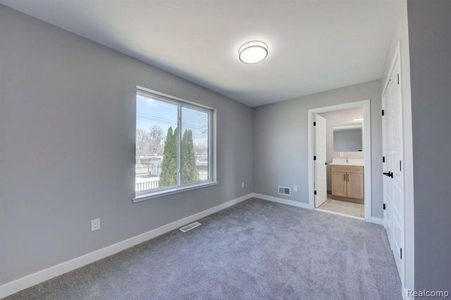 2808 Goodrich Street, Ferndale, MI 48220