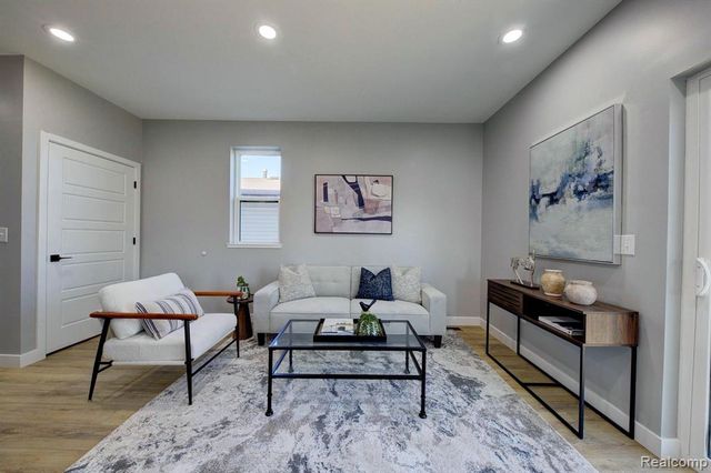 2808 Goodrich Street, Ferndale, MI 48220