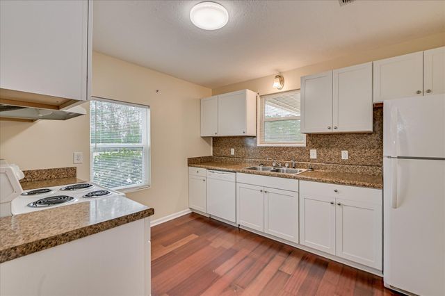 506 E Robinson Avenue, Grovetown, GA 30813