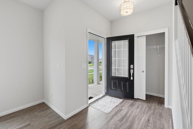 1042 O'Keeffe Avenue, Sun Prairie, WI 53590