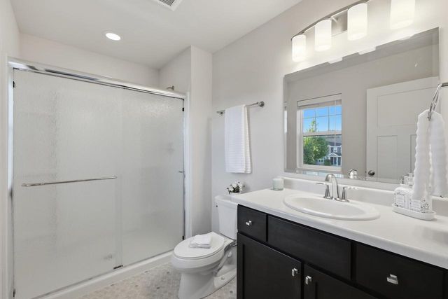 1042 O'Keeffe Avenue, Sun Prairie, WI 53590