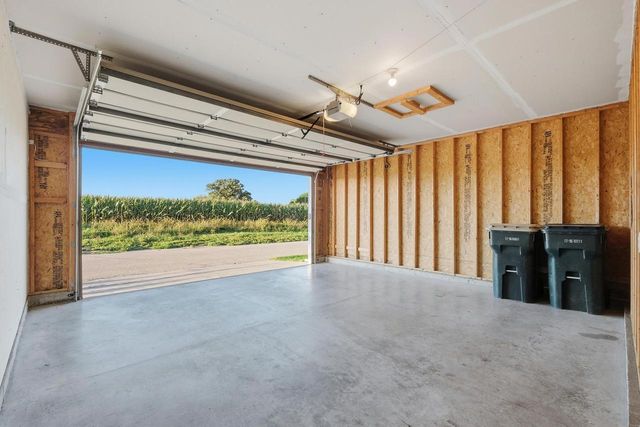 1042 O'Keeffe Avenue, Sun Prairie, WI 53590