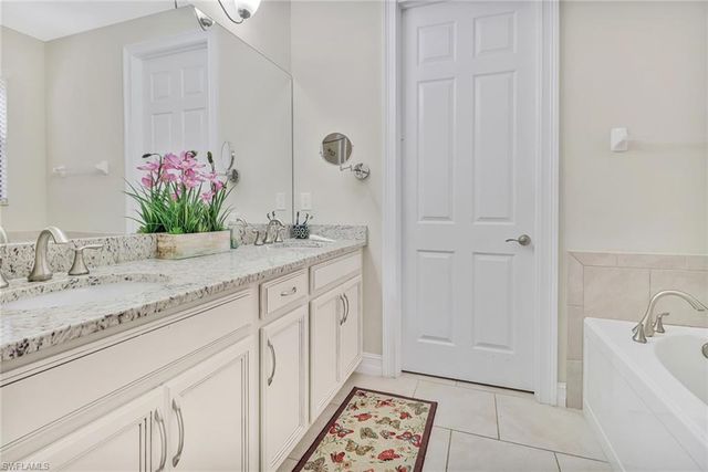 14561 Tuscany Pointe TRL, Naples, FL 34120