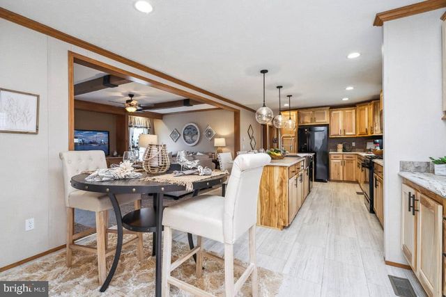 30C DEBRA CIR, Ephrata, PA 17522