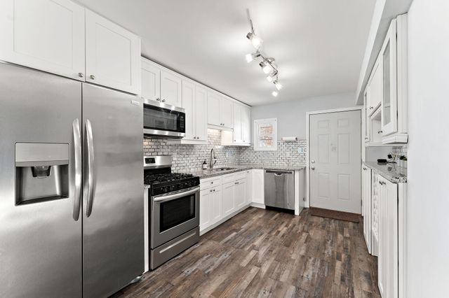 6518 Parrish Avenue, Hammond, IN 46323