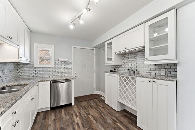 6518 Parrish Avenue, Hammond, IN 46323