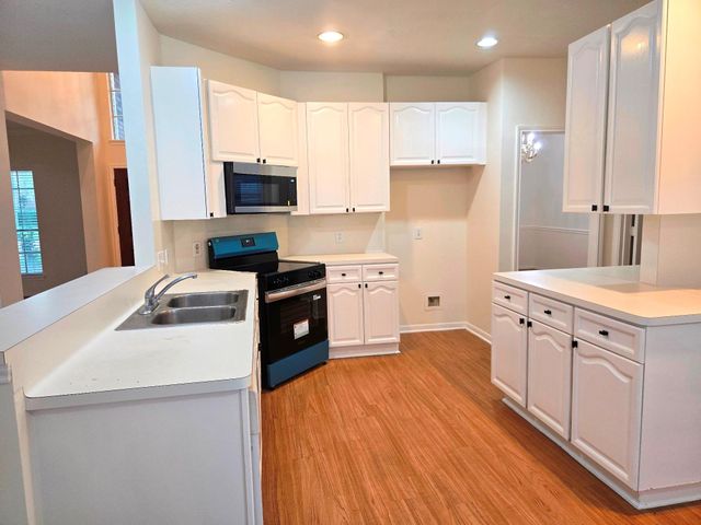 1611 Monvale Lane, Sugar Land, TX 77479