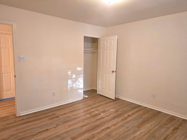 1611 Monvale Lane, Sugar Land, TX 77479
