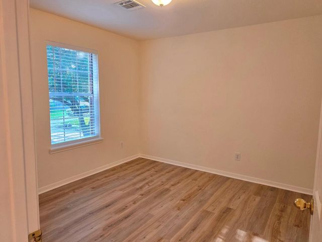 1611 Monvale Lane, Sugar Land, TX 77479