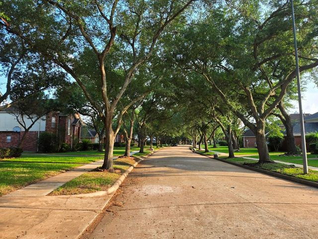 1611 Monvale Lane, Sugar Land, TX 77479