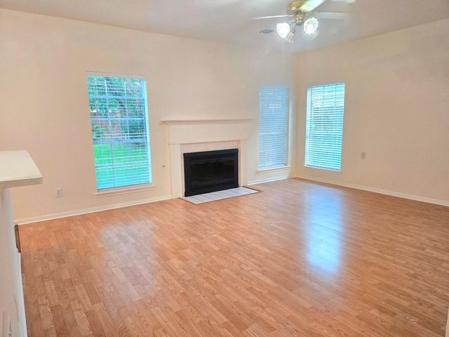 1611 Monvale Lane, Sugar Land, TX 77479