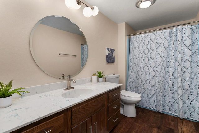 1401 E Garfield Street, Mount Horeb, WI 53572