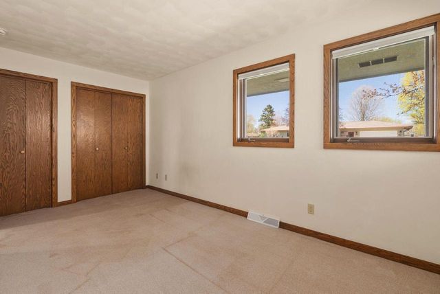 1401 E Garfield Street, Mount Horeb, WI 53572