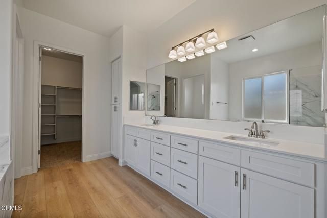 7524 Ruthburg Way, Bakersfield, CA 93314