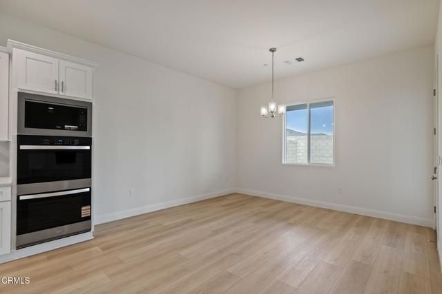 7524 Ruthburg Way, Bakersfield, CA 93314