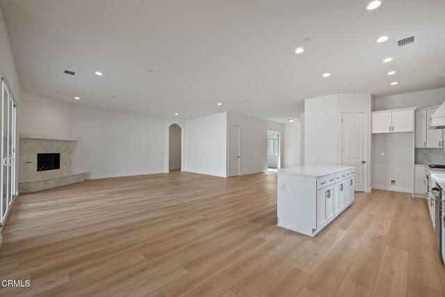 7524 Ruthburg Way, Bakersfield, CA 93314