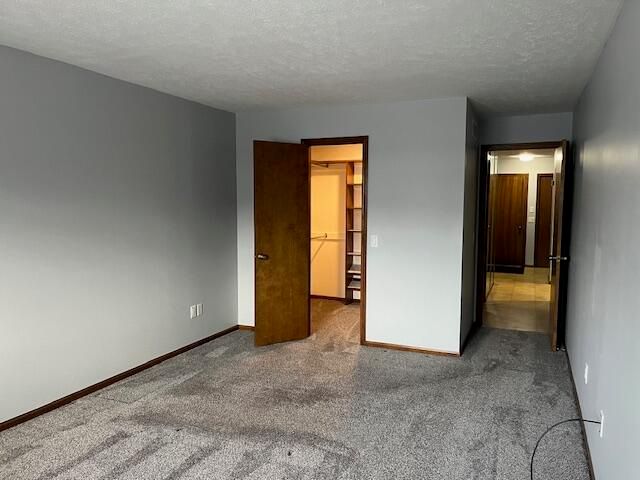 854 Amberwood W Drive SW, Byron Center, MI 49315