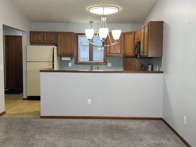 854 Amberwood W Drive SW, Byron Center, MI 49315