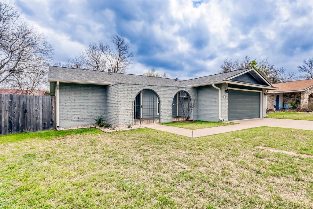 12015 Grey Fawn PATH, Austin, TX 78750