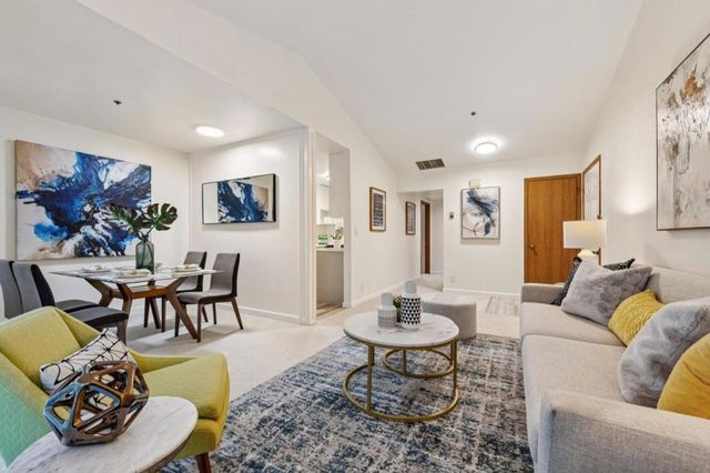 1014 San Gabriel Circle 513, Daly City, CA 94014